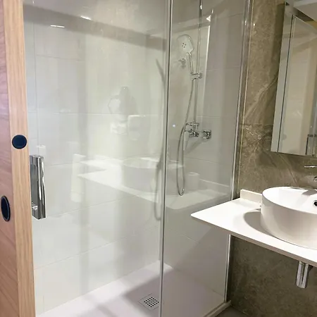 Almar 52 * Valensiya