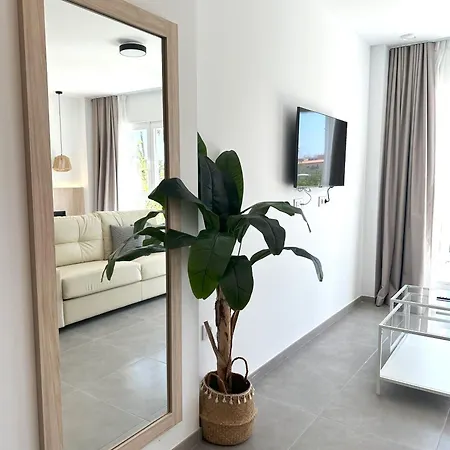 Apartament Almar 52 *