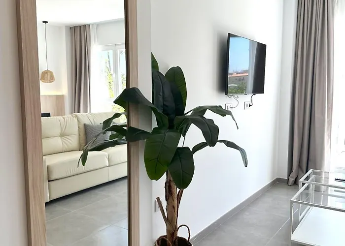 Apartament Almar 52 *
